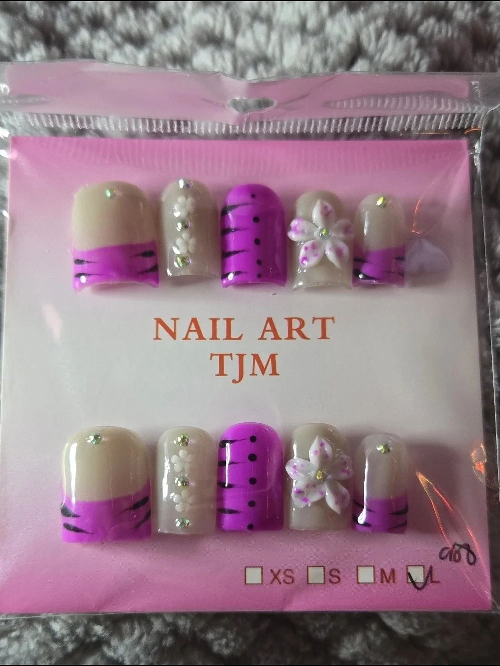 Nail Art TJM Press-On Nail Set 3D Flower Accents - Size LG NWT